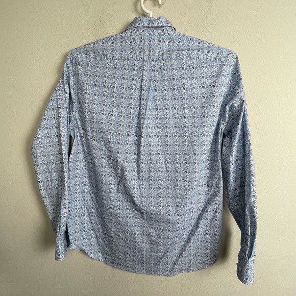 J. McLaughlin Men's size L Blue White Floral Petals Long Sleeve Button Up Shirt - Picture 7 of 8